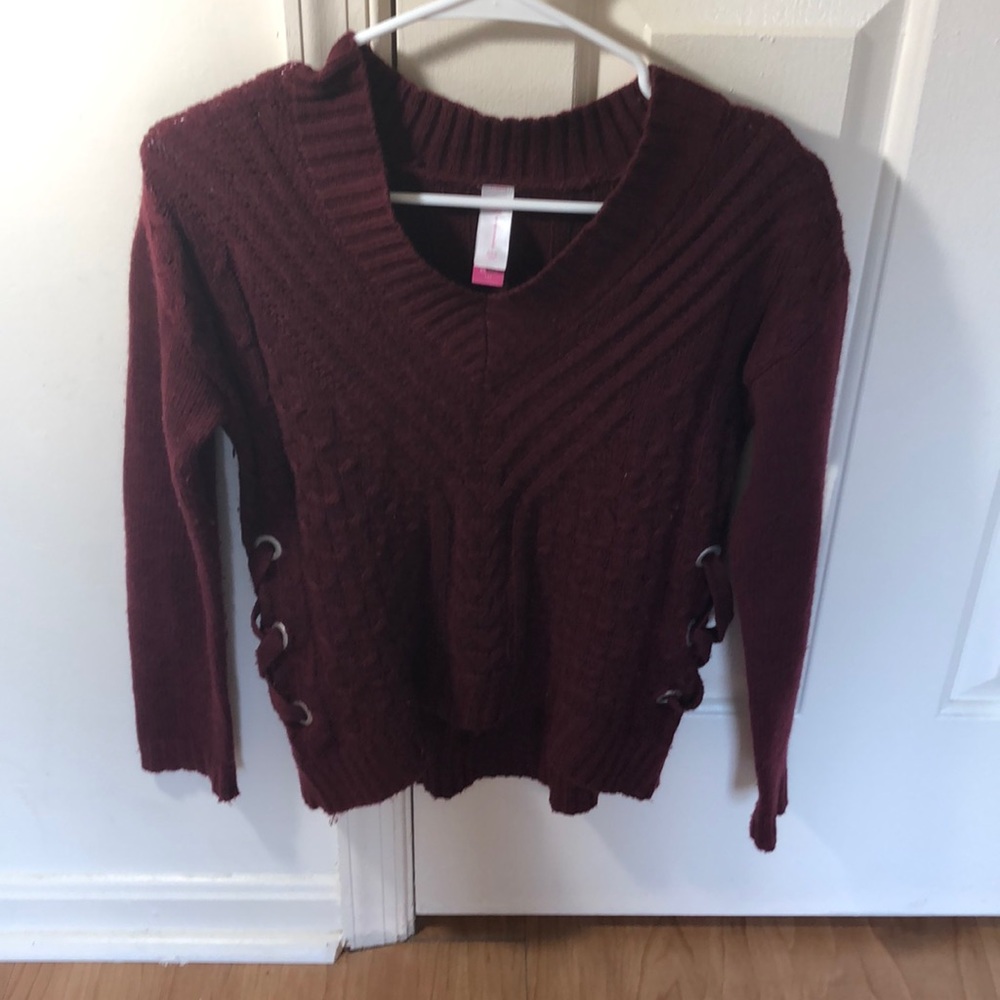 Side lace knit sweater